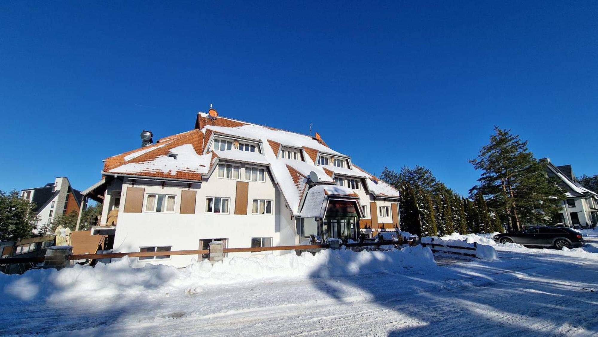Vila Bob Divcibare Exterior photo
